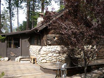 Always Inn Idyllwild Vacation Cottages Exterior photo